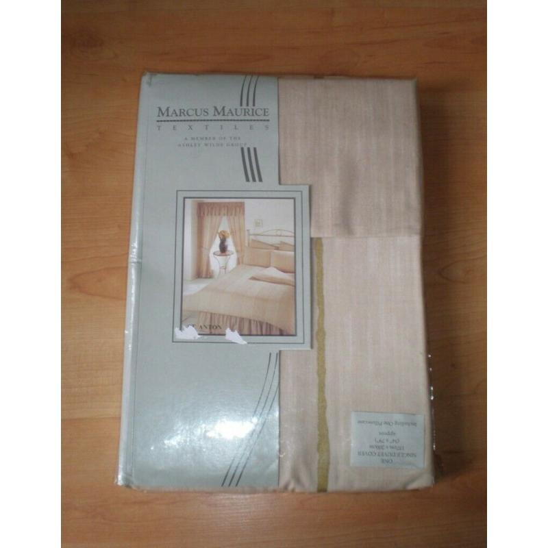 Single bedding set from Marcus Morris, quality item