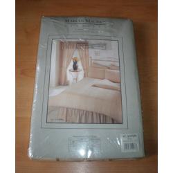 Single bedding set from Marcus Morris, quality item