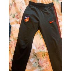 Boys Nike track bottoms