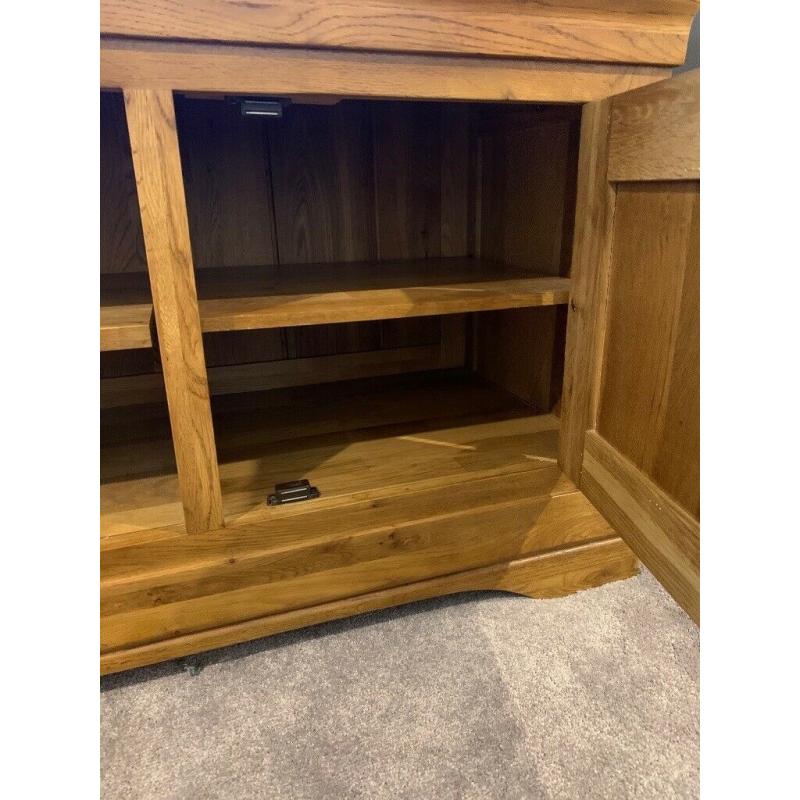 Large Solid Oak TV Unit TV Stand