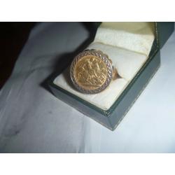 1909 Sovereign Pendant Ring