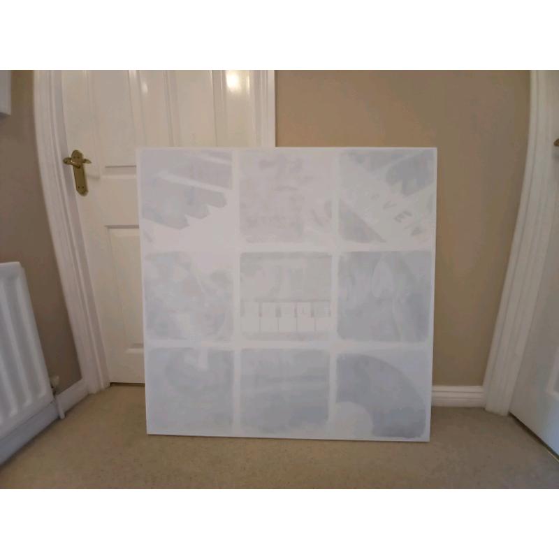 Freebie - 100x100cm Artist Canvas