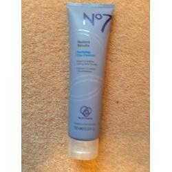 No7 Radiant Results Purifying Clay Cleanser 150ml -NEW