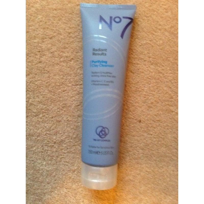 No7 Radiant Results Purifying Clay Cleanser 150ml -NEW