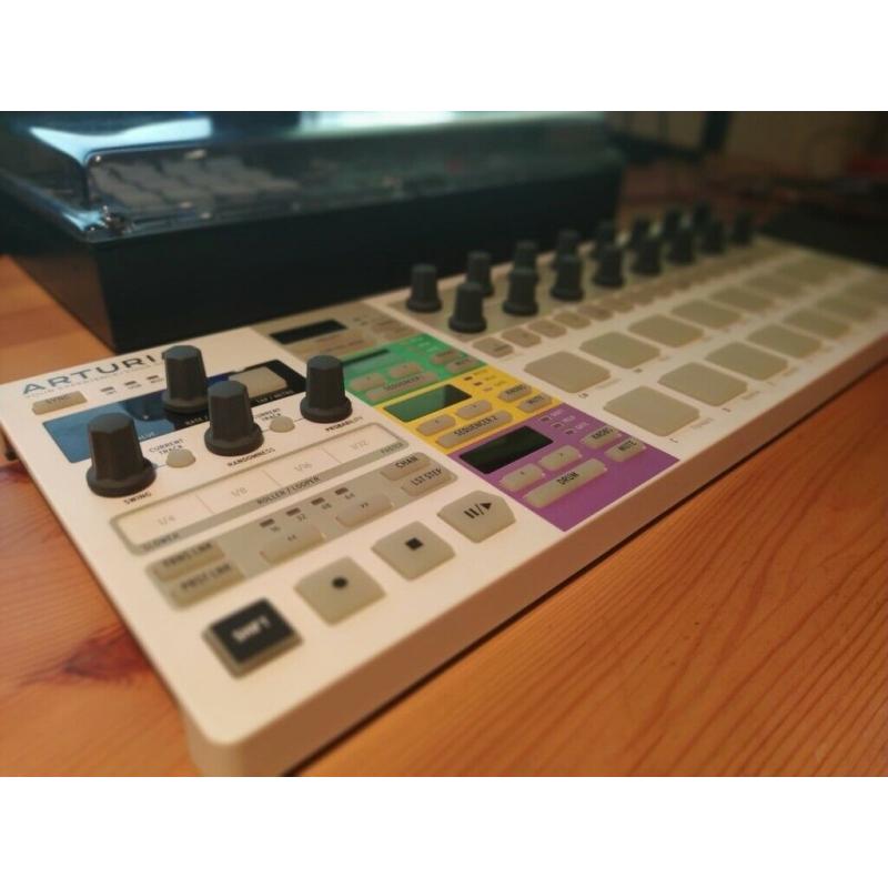 Arturia Beatstep Pro