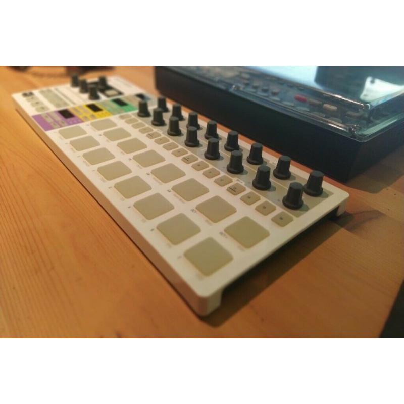 Arturia Beatstep Pro