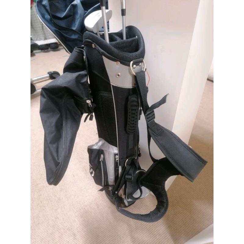 Junior golf clubs