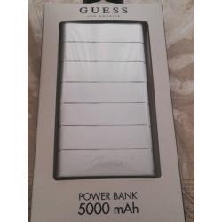 Guess Power Bank 5000mAh