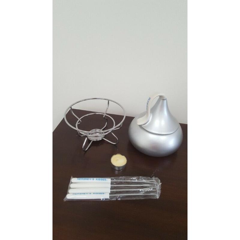 Hershey kisses fondue set