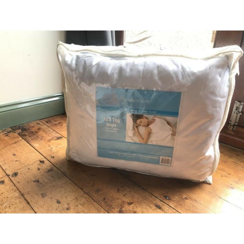 SINGLE DUCK FEATHER AND DOWN DUVET ? 10.5 Tog by Elizabeth Jayne