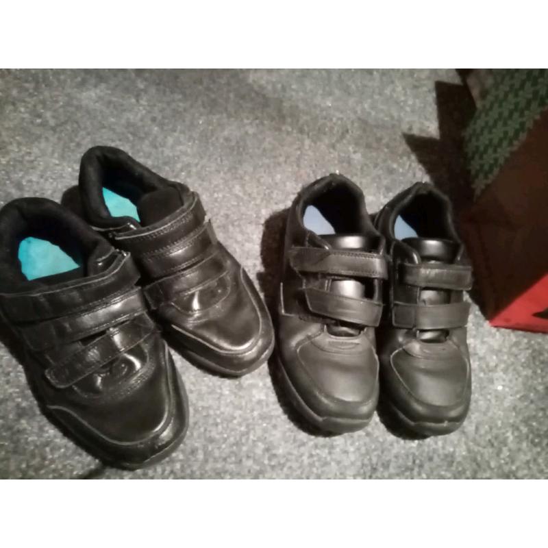 Black school shoes size 2 and 3